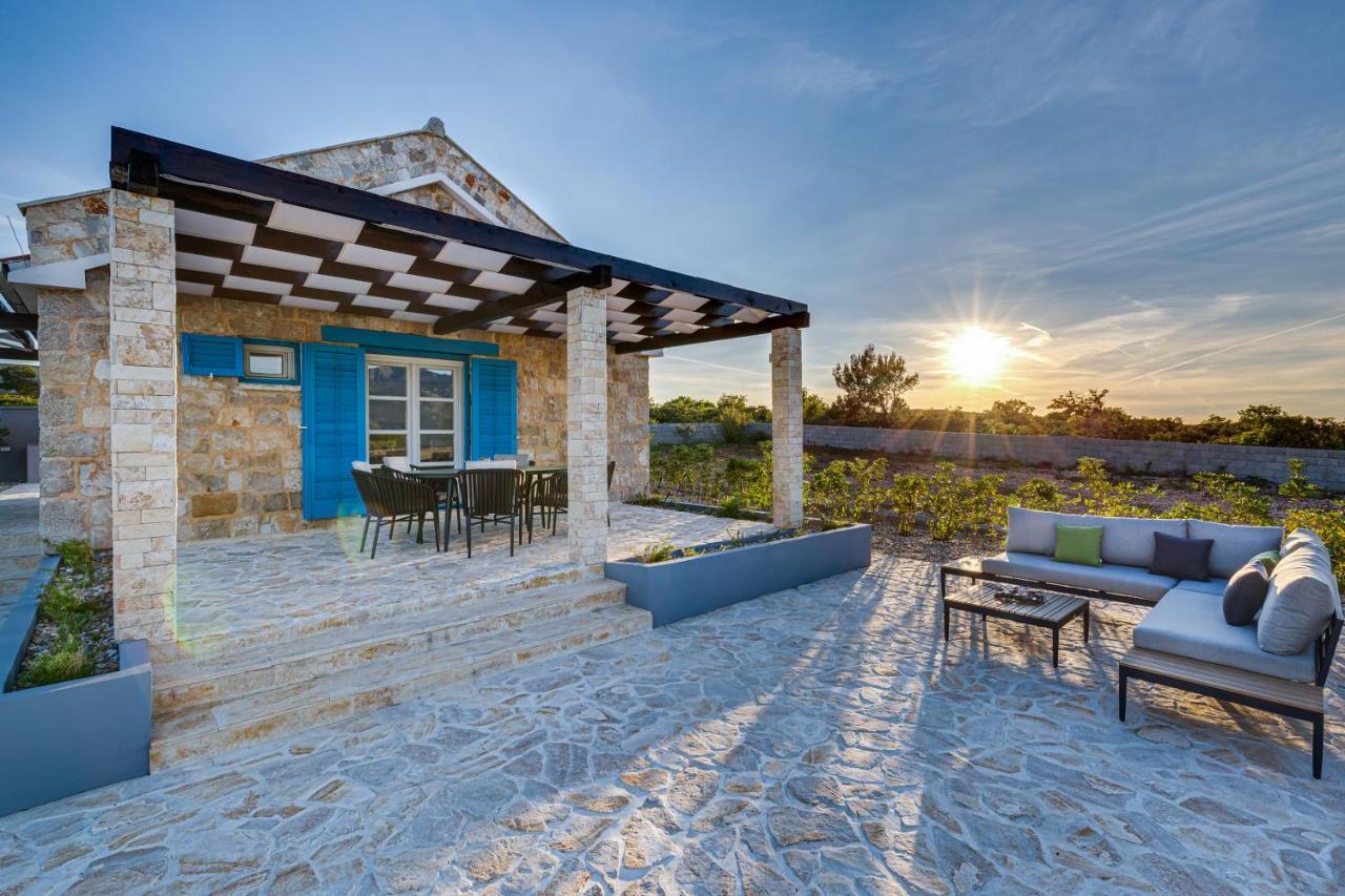 Stonehouse Milan Vila Ražanac Exterior foto